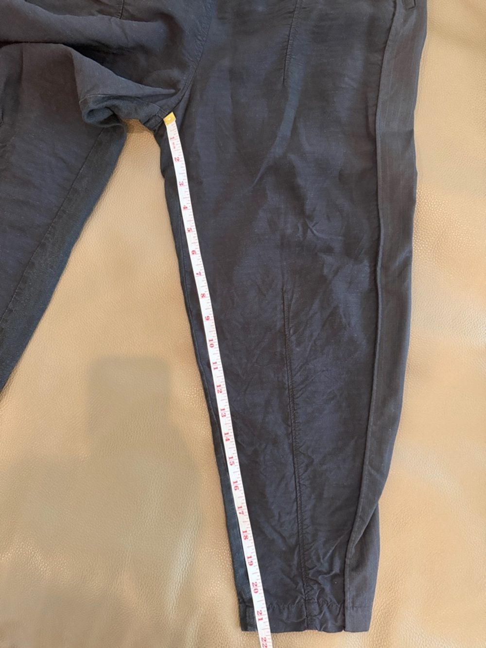 Relaxed black Women's Pants - Picture 5 of 6